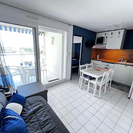 Apartment T2, Ascenseur, Cap D'agde - Fr-1-702-73 Agde